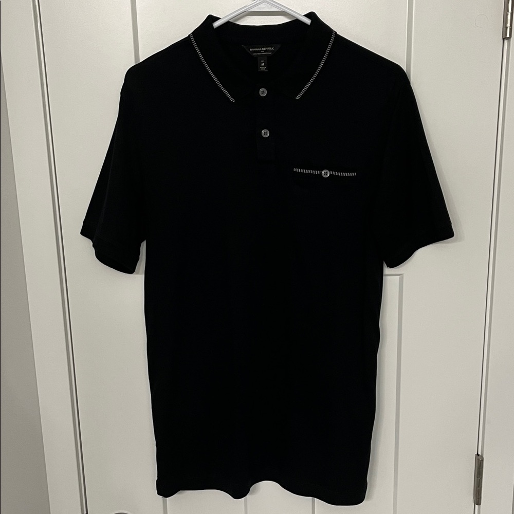 Banana Republic Black Polo with White Accents Size Medium Tall.